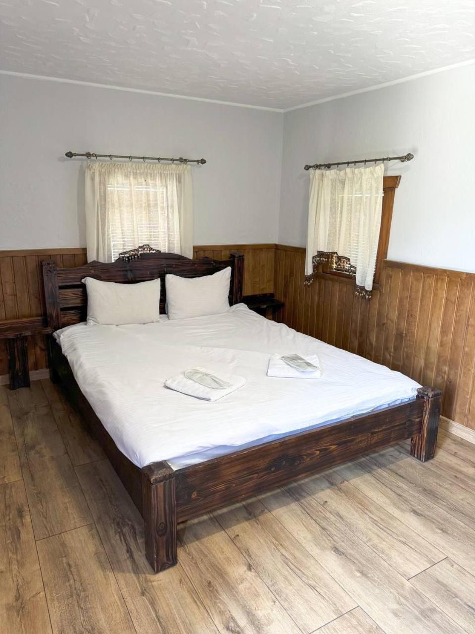 Hotel Orlyne Gnizdo Černivci Camera foto
